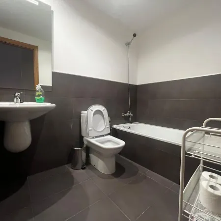 Oktheway House *